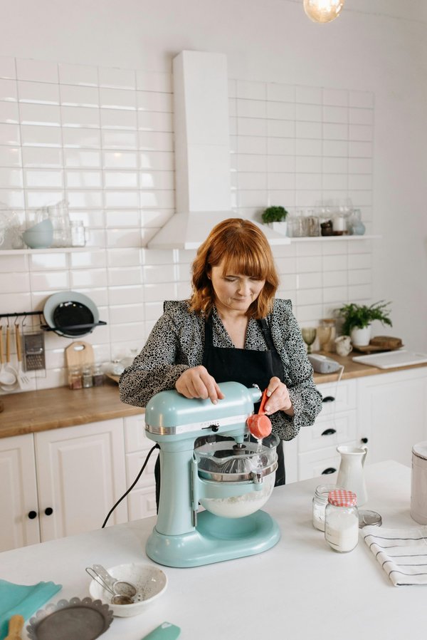 Choisir le robot pâtissier idéal : qualité et prix en tête